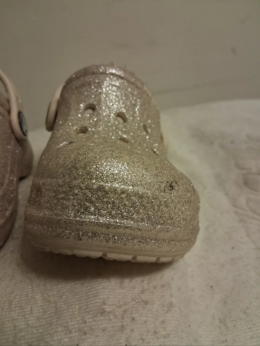 Kids Glitter Lined Clog - Cream/Sparkle Size C 7